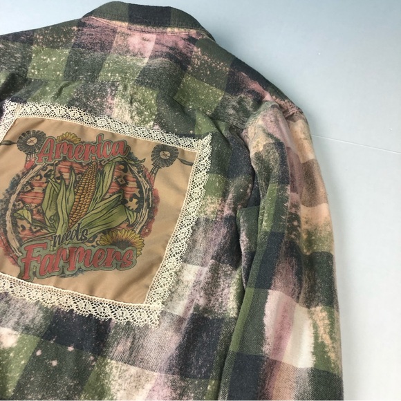 America Needs Farmers Shirt Upcycled Flannel Plaid Bleached Button Up Green Gray - Picture 6 of 9